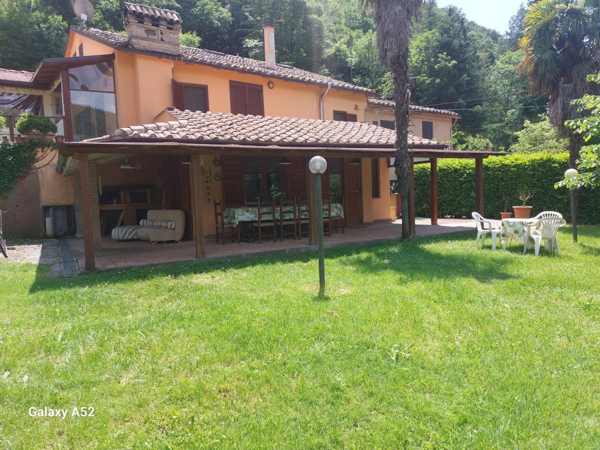 Al Lago Nel Verde Appartement Piediluco Buitenkant foto